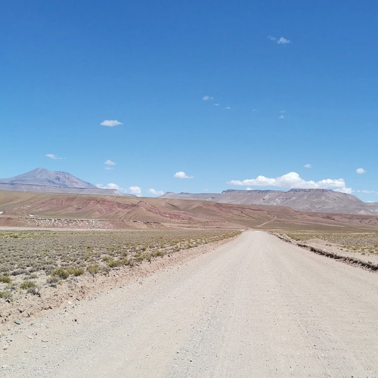 Ruta 40 und Bolivien Roads to Mongolia